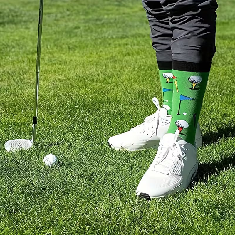 Morsomme golfsokker med tekst under føttene